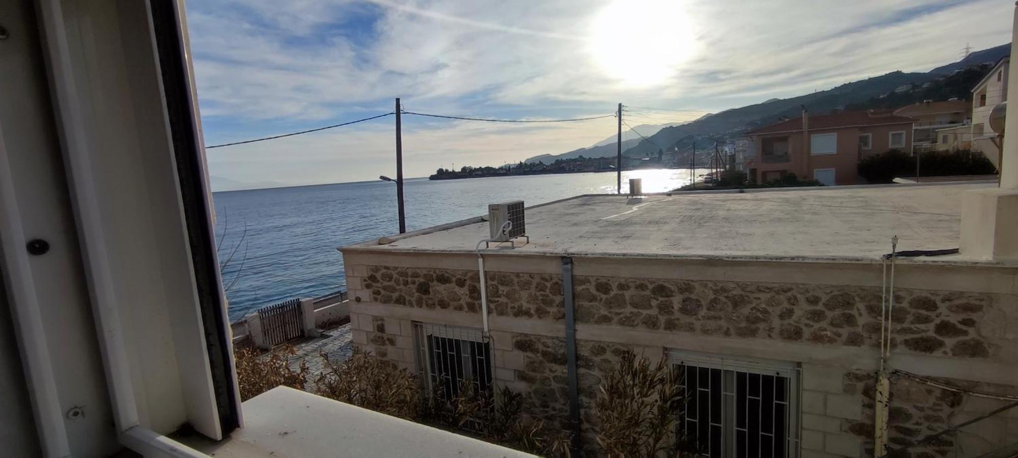 شقة Balcony To Waves Aigeira المظهر الخارجي الصورة